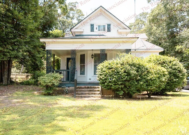 Building Photo - 108 S Farmerville St Rental