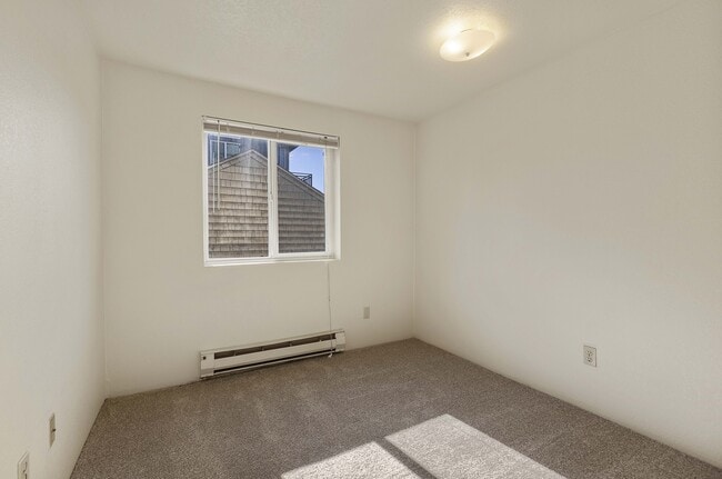 Dry Creek Apartments