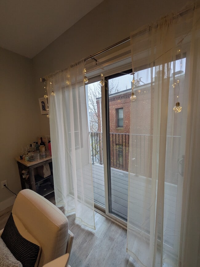 1270 Boylston St Unit 8