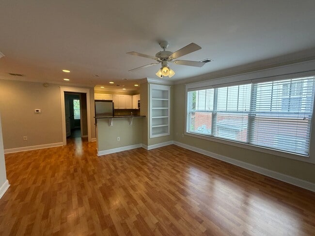 Photo - 1615 Elmwood Ct