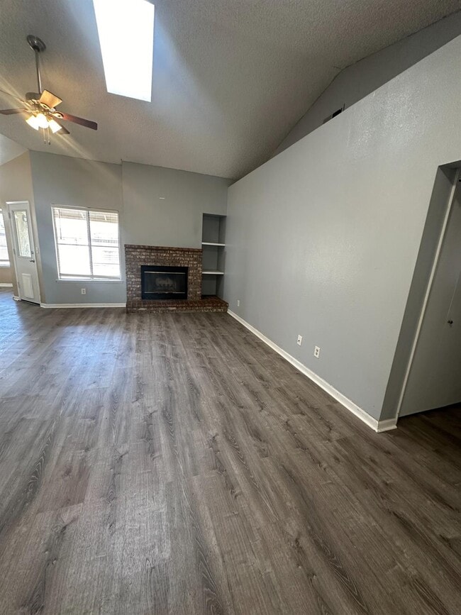 1526 E Niles Ave Rental House Rental in Fresno, CA