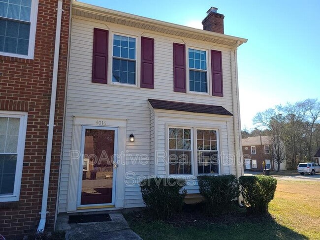 Building Photo - 4016 Reese Dr S