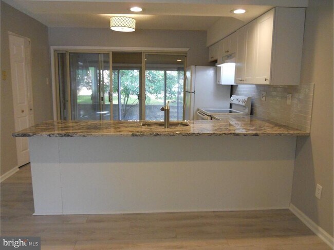 Photo - 309 Headhouse Ct