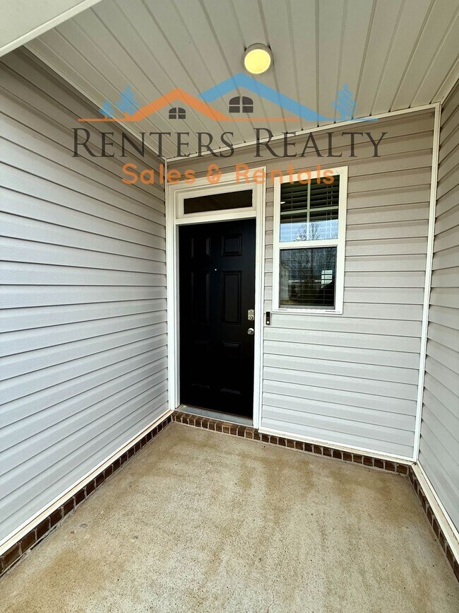 Photo - 4 bedroom Townhouse in Madison
