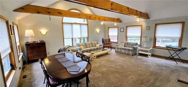 Photo - 315 Laurens St