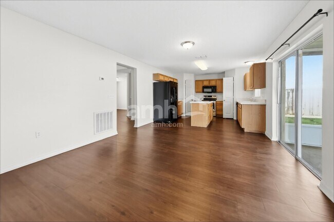 5523 Ashleigh Park Dr