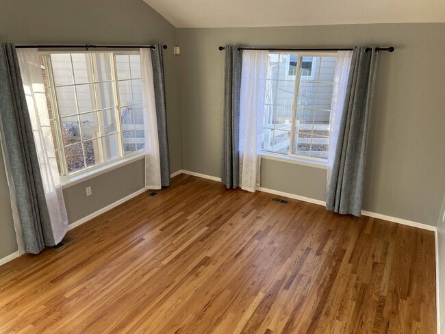 Photo - 13648 Parkview Pl