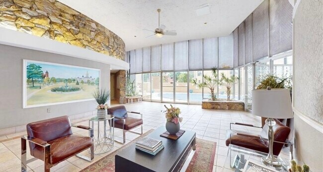 30 Woodland St Unidad 12M