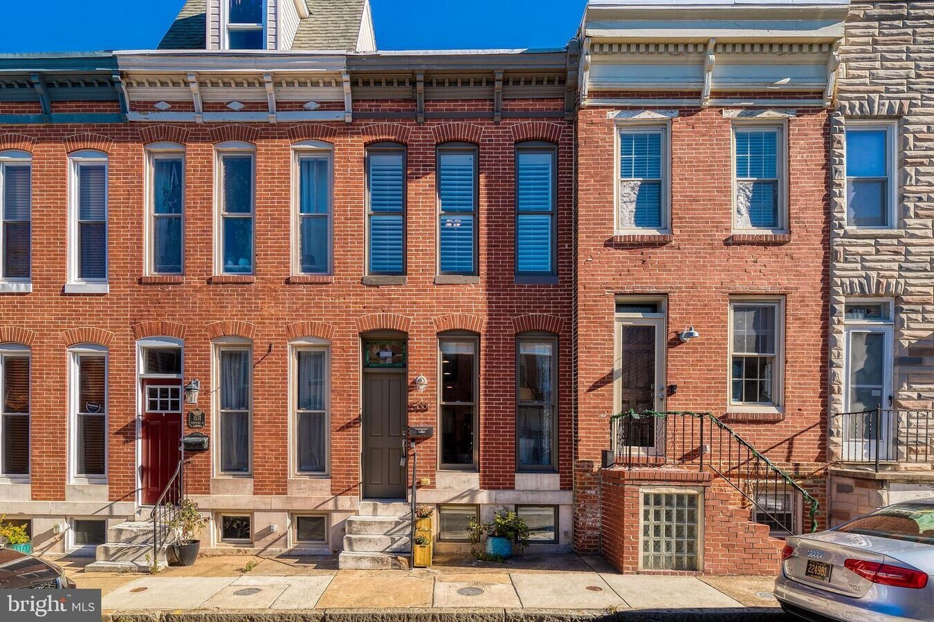 Photo - 1533 Marshall St