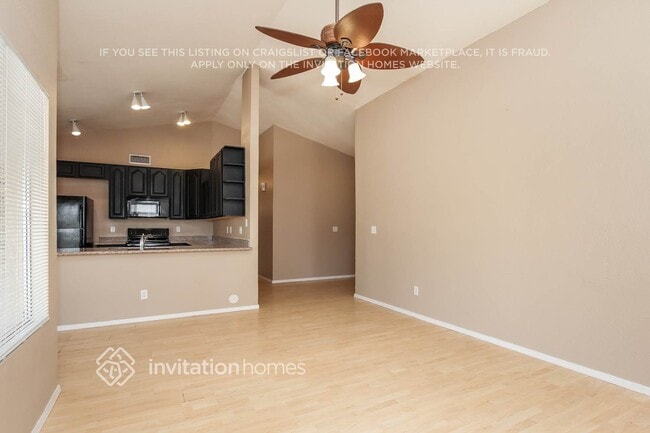 Photo - 9244 W Yucca St