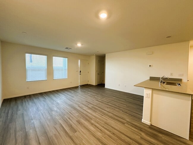 Photo - 1 Maleena Mesa St