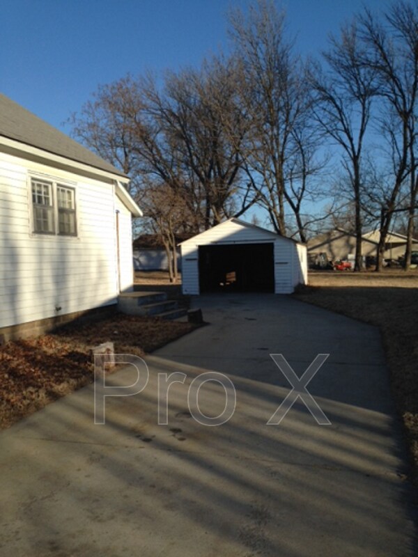 Photo - 301 E Granby St House