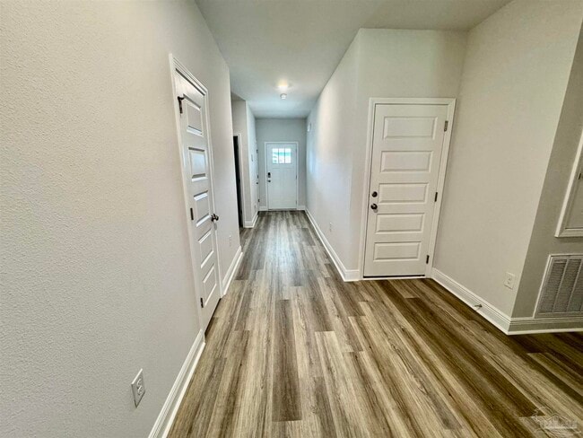 Photo - 8084 Fir Tree Dr