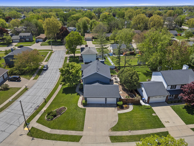 Photo - 4690 Lindbergh Dr