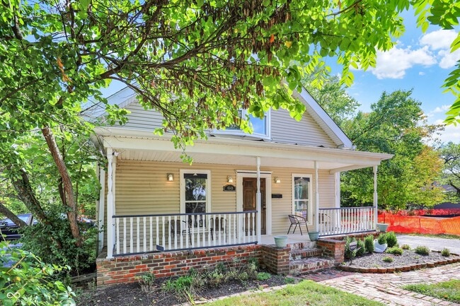 Photo - 6543 Ferguson St