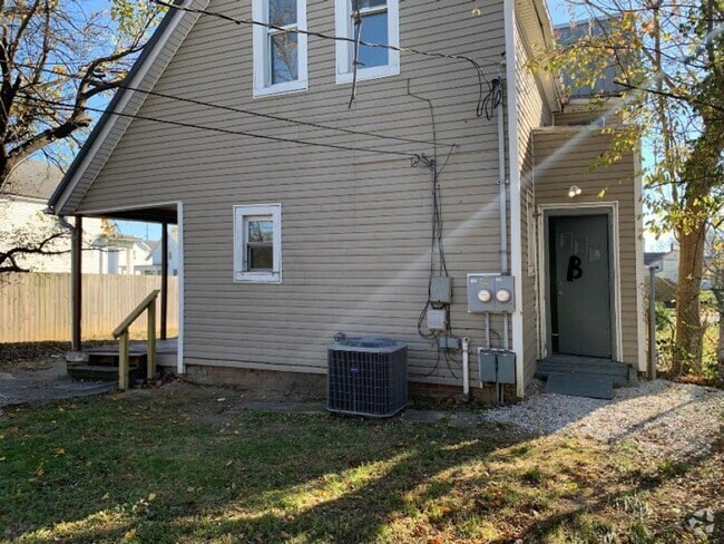 Building Photo - 1407 Fountain Ave Unit B Rental