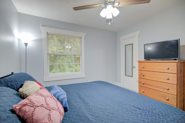 Photo - 636 Chipley Ave Unidad 5