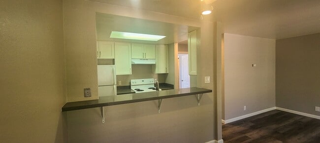 Photo - 300 - 330 Parker Avenue in Rodeo