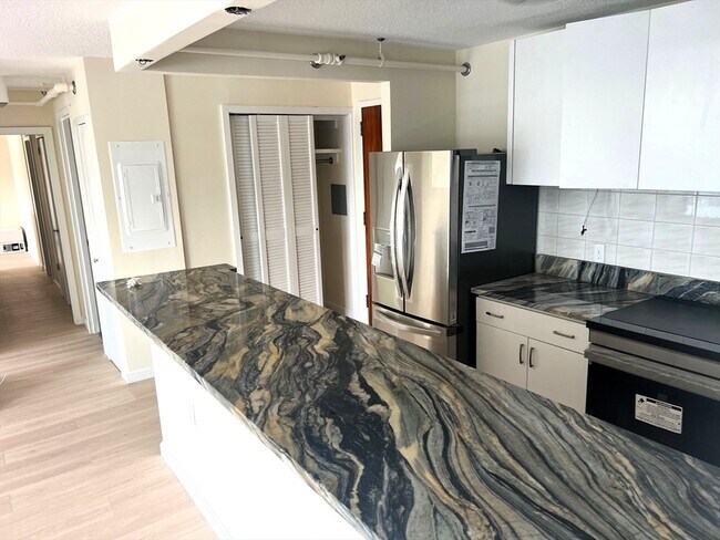 Photo - 872 Massachusetts Ave Unit 606