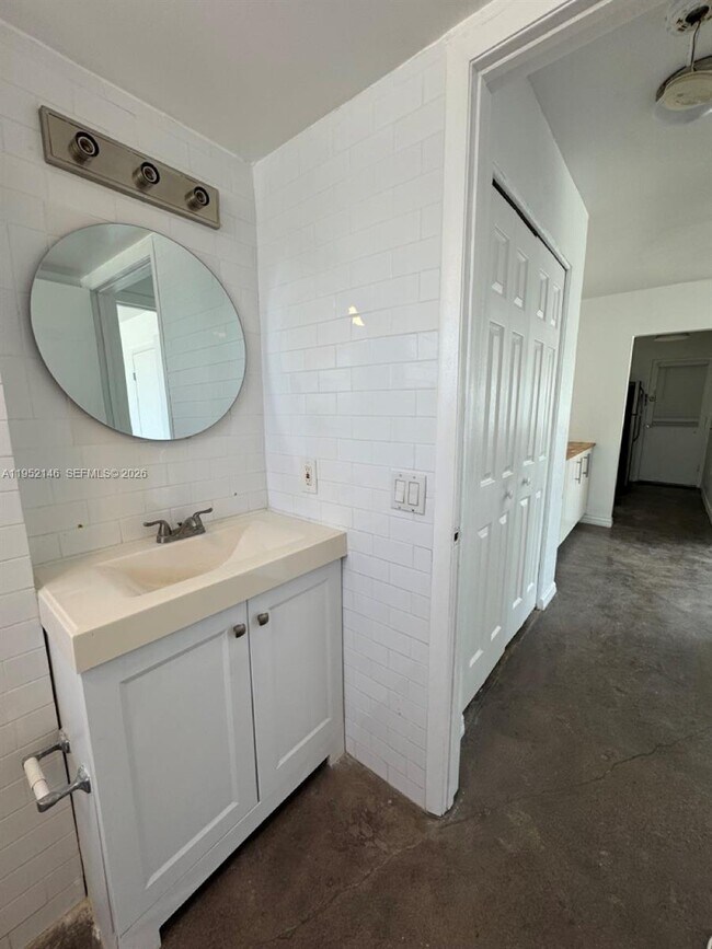 Photo - 7904 West Dr Unit 101