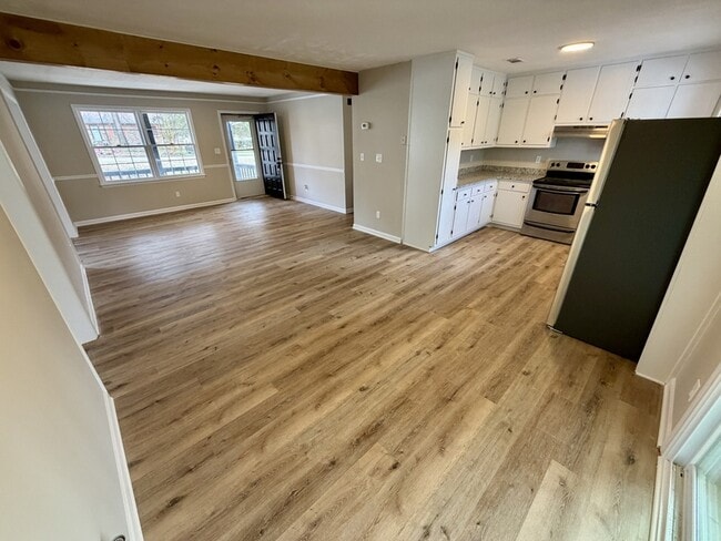 Photo - 80 Glenn Burnie Dr