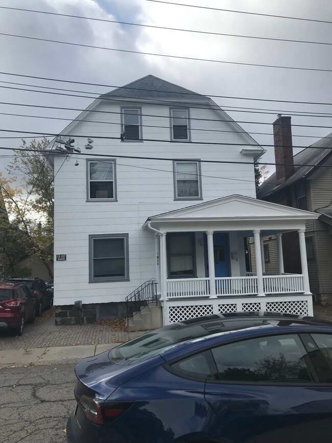 Building Photo - 1026 Greenwood Ave Rental