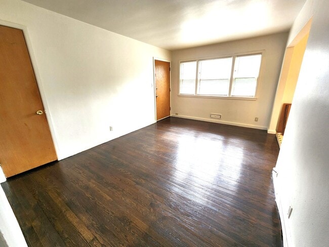 4278 N 84th St Unit 1