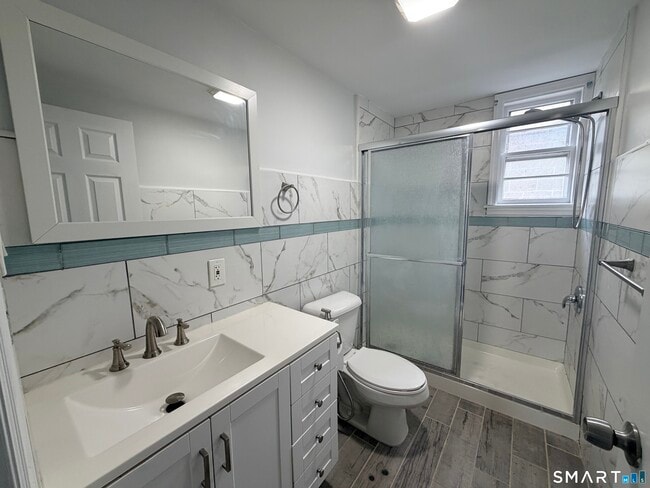 Photo - 1769 Park Ave Unit 1