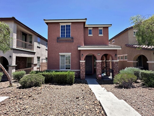 Building Photo - 4 BEDROOM 2.5 BATH HOME IN MOUNTAINS EDGE