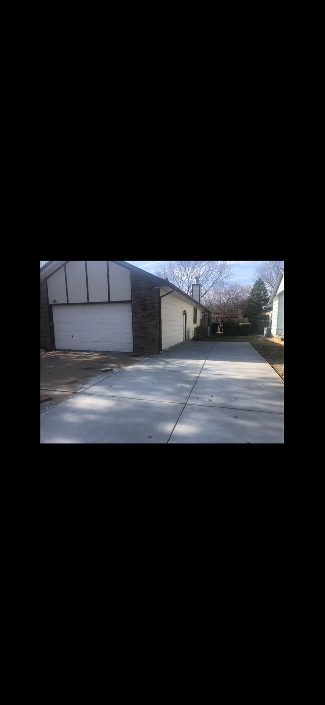 Photo - 1449 N Judith St