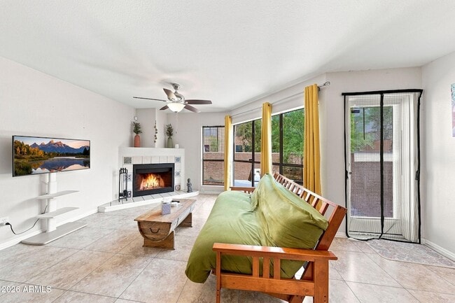 Photo - 3228 W Glendale Ave