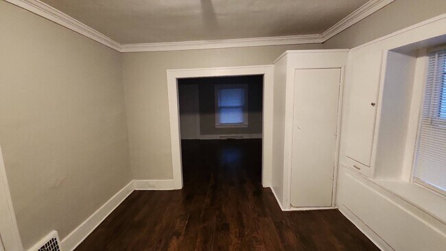 Photo - 119 Burton Ave