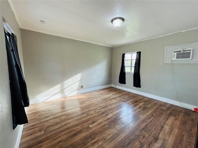 Photo - 553597 US-1 Unit 8