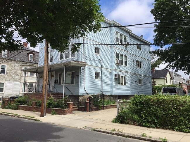 Photo - 9 Arlington St Unit 2
