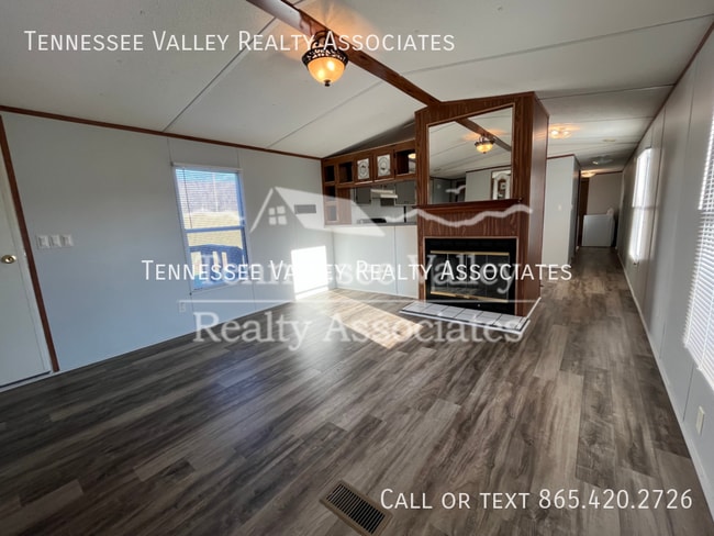 Photo - 2248 Knoxville Hwy
