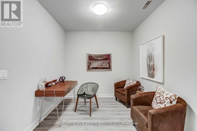 Photo - 150 Main St W Unité 807