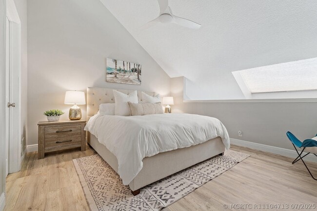 1605 S US Hwy 1 Unidad 209m2