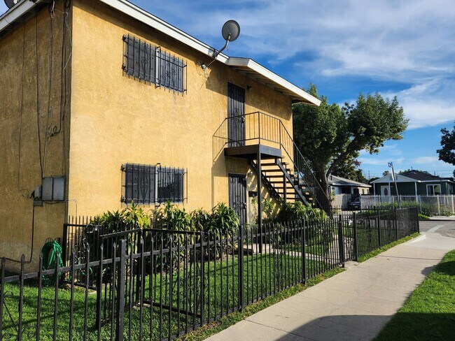 Photo - 8866 Wall St Unit 8866