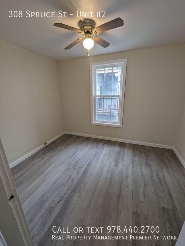 Photo - 308 Spruce St Unidad #2