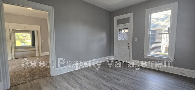 Photo - 223 W Woodland Ave Unit #1