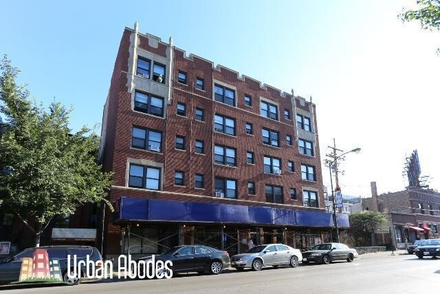Building Photo - 744 W Belmont Unit A00C