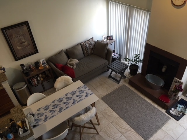 living room - 2105 Goss Cir W Unit Apt #3