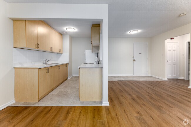 1BR, 1BA - 775SF - Kitchen/Living Room - Equity Place