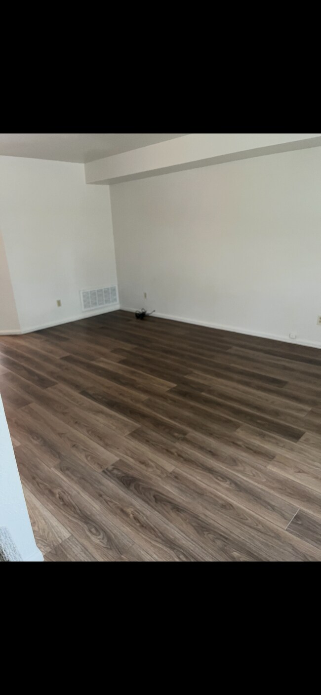 Photo - 5275 Columbine Ln