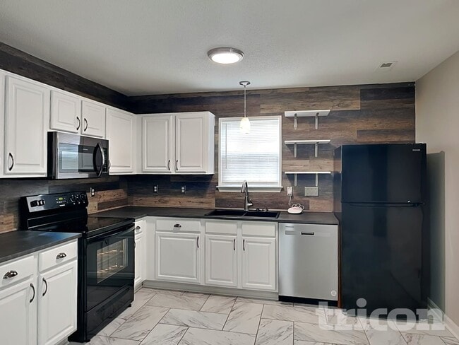 Photo - 1847 Duke Adam St