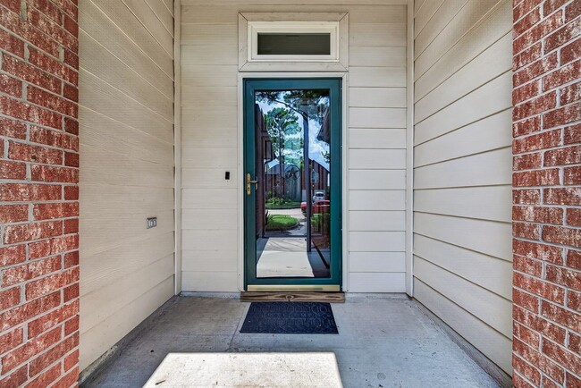 Photo - 11814 Copperas Creek Dr