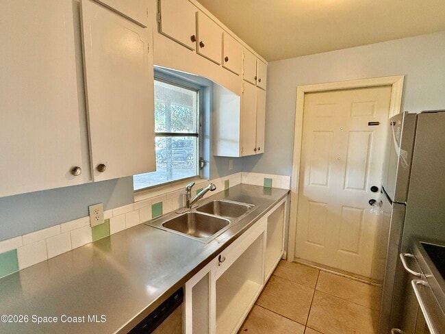 Photo - 1112 Northview Dr