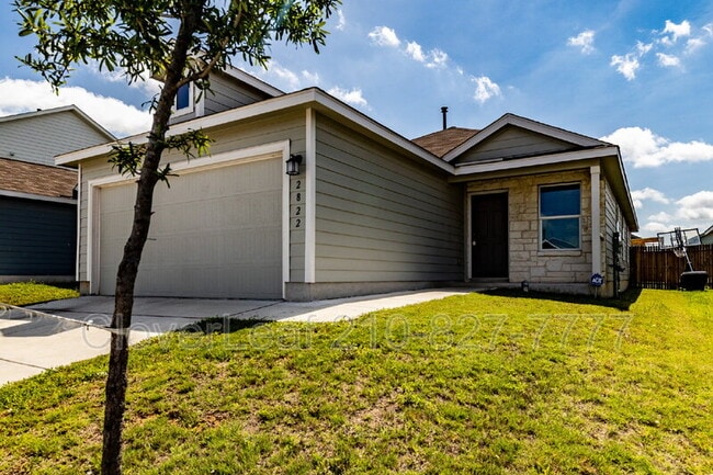 Photo - 2822 Millikan Dr