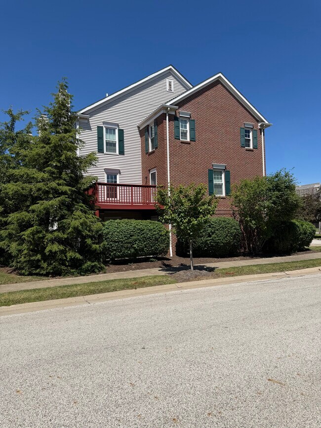 8148 Chester Pky