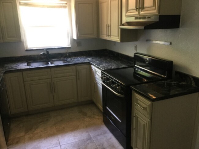 Photo - 10924 124th Ave N